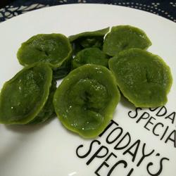 翡翠花样饺子的做法[图]