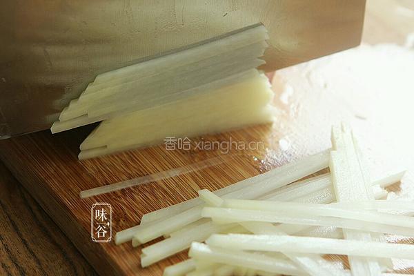 夏日凉拌土豆丝的做法图解2