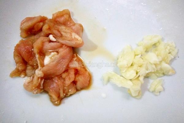 菜心炒瘦肉的做法图解3