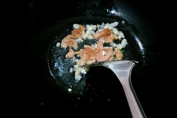菜心炒瘦肉的做法图解5