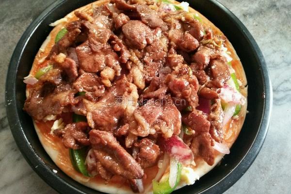 烤肉披萨的做法图解8