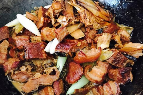 熏鱼红烧肉的做法图解7