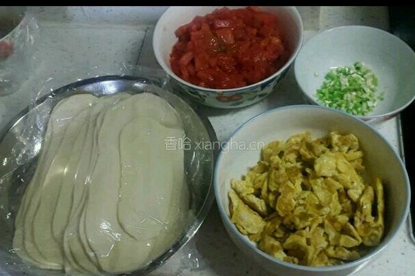 西红柿鸡蛋手工抻面的做法图解1