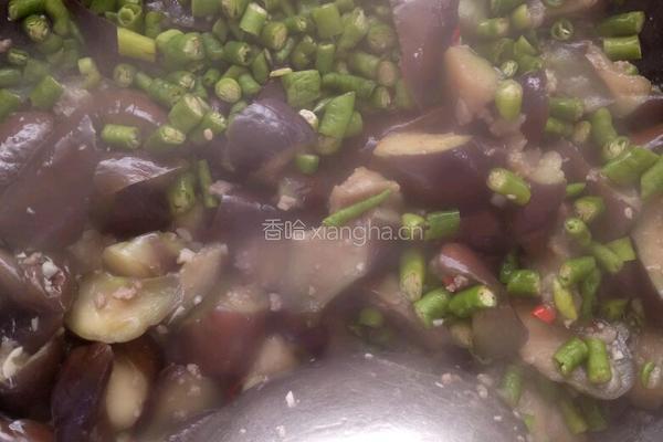 青椒肉末茄子的做法图解4