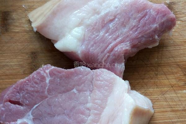 蒜泥白肉的做法图解2