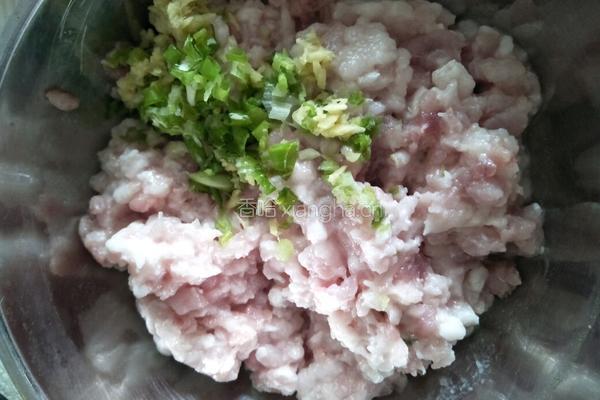 冬瓜肉丸子汤的做法图解2