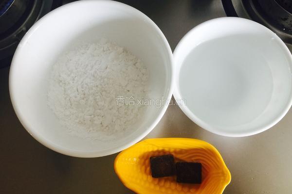 珍珠奶茶的做法图解1