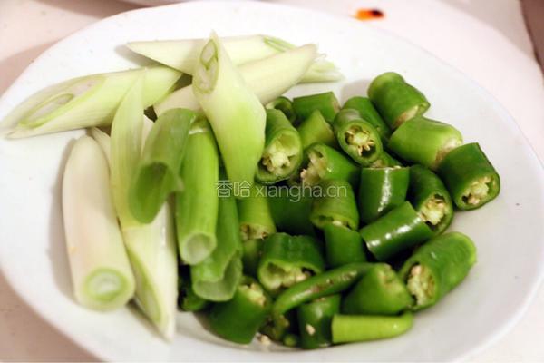 （麻辣油闷大虾）的做法图解4