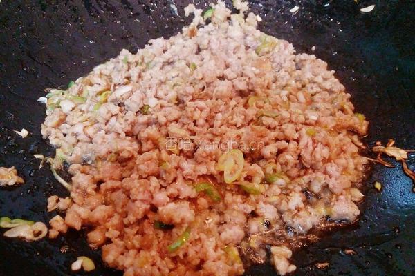 肉沫豇豆的做法图解6
