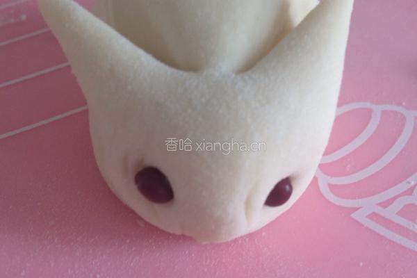 小兔子馒头的做法图解7