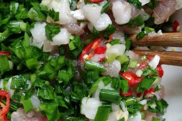 豆腐酿肉的做法图解1