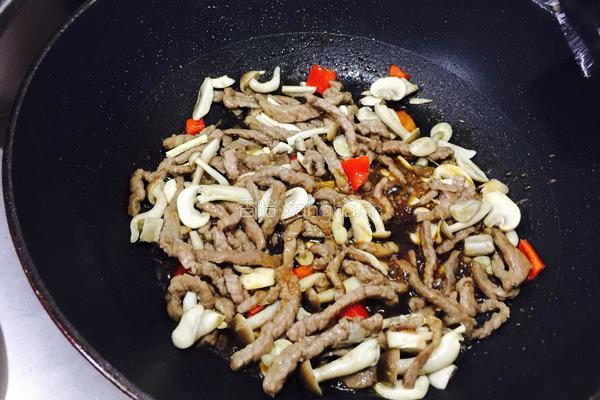 双菇牛柳的做法图解6