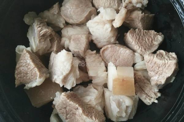 西红柿炖猪肉的做法图解4