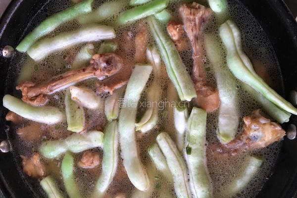 鸡腿炖豆角的做法图解7