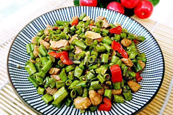 肉丁豆角的做法图解10