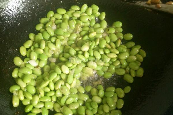 毛豆炒牛肉的做法图解4