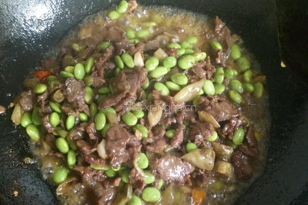 毛豆炒牛肉的做法图解6