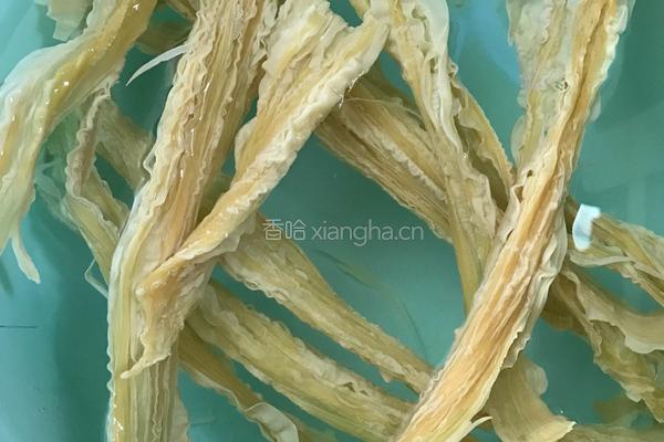 素炒腐竹的做法图解1