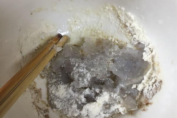 嫩滑虾饼的做法图解2