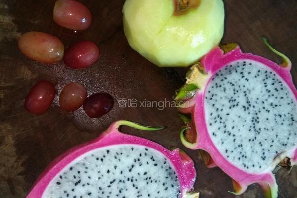水果沙拉的做法图解1