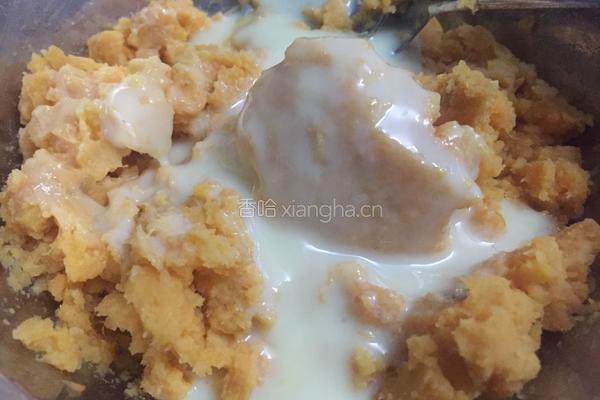 饺子皮小番薯饼的做法图解3