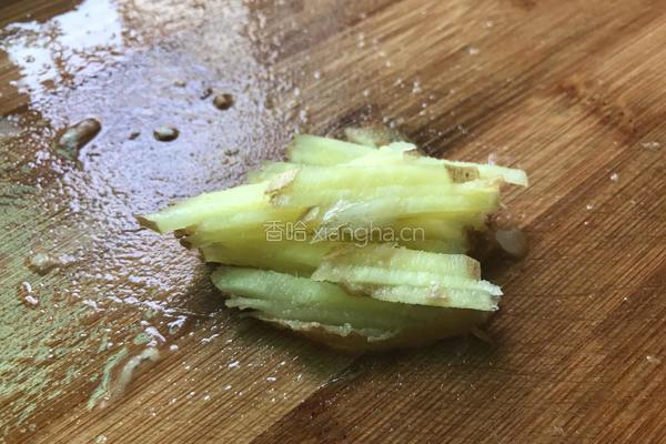 酸辣手撕包菜的做法图解3