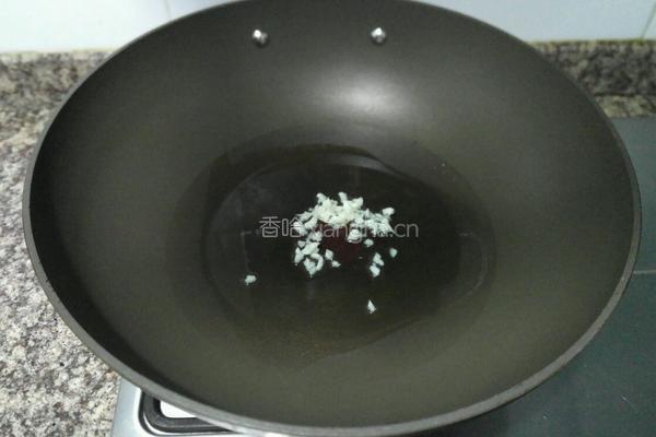 酸笋炒腊肉的做法图解5