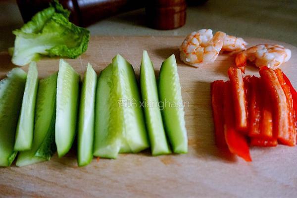 虾仁黄瓜口袋饼的做法图解3
