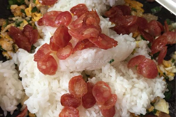 腊肠蛋炒饭的做法图解7