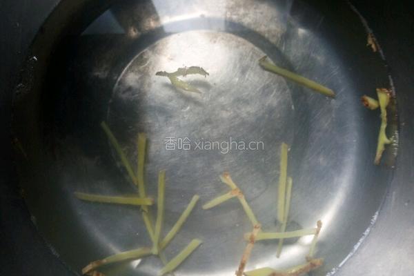 米酒酿蛋花的做法图解3