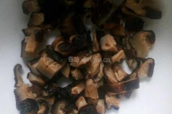 香菇拌面的做法图解4