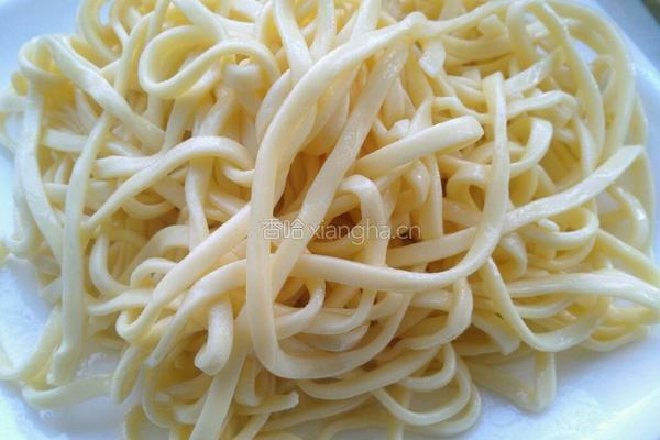 豆角焖面的做法图解3