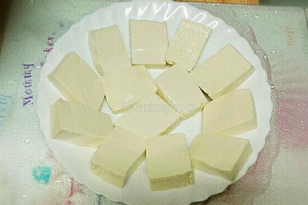 肉末蒸豆腐的做法图解2
