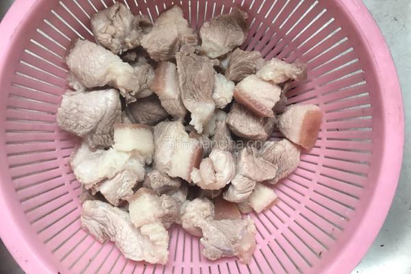 梅干菜烧肉的做法图解2