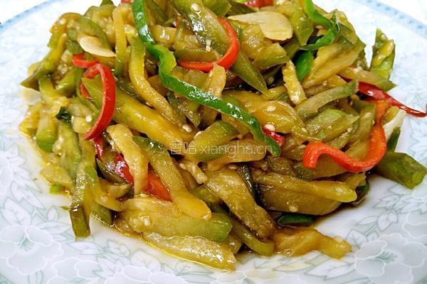 双椒炒青茄的做法图解8