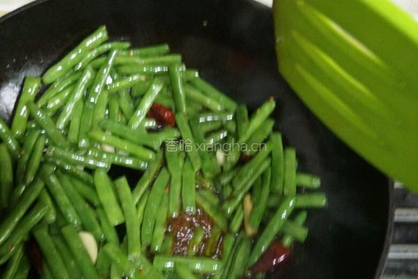 炒四季豆的做法图解11
