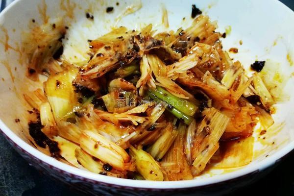 凉拌大葱 凉拌膳葱的做法图解8