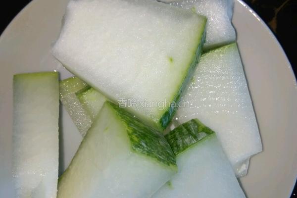 黄豆猪骨冬瓜汤的做法图解2