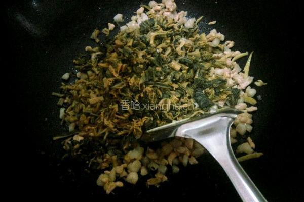 梅菜炒肉的做法图解6