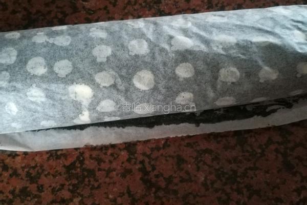 竹碳蛋糕卷的做法图解13