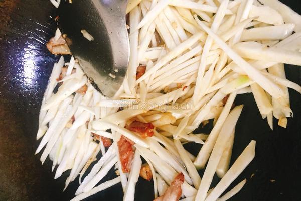 肉丝炒茭白丝的做法图解6