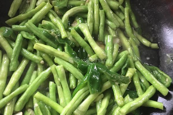 清炒豇豆的做法图解7