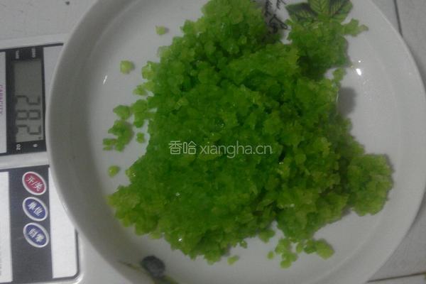 猪肉芹菜小笼包的做法图解6