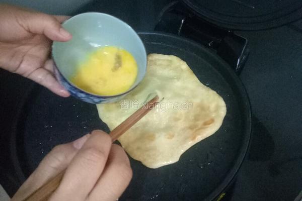 鸡蛋灌饼的做法图解18