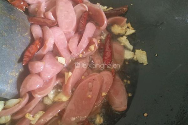 姜豆角炒火腿肠的做法图解5