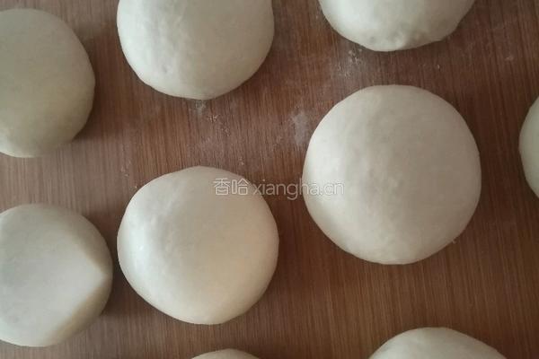 红豆馅小寿桃（花馍）的做法图解5