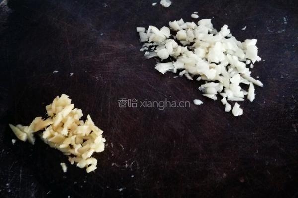 辣卤金鲳鱼的做法图解3