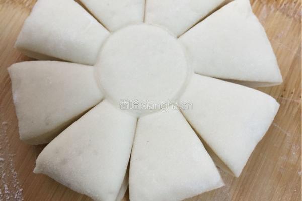 奶香花馒头的做法图解12