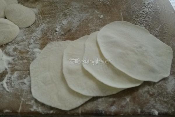 韭菜苔虾仁水饺的做法图解9
