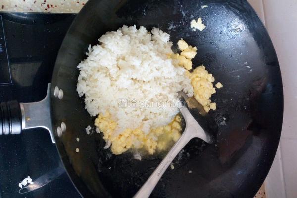 蛋炒饭的做法图解6